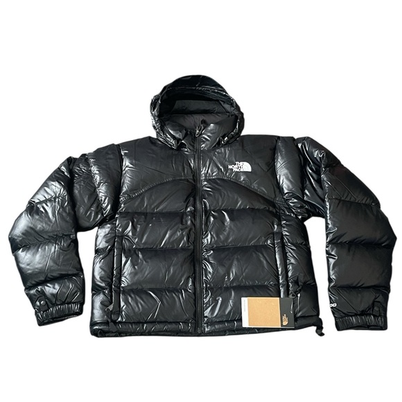 The North Face - Women’s W 2000 RTRO NUPTSE Down Jacket - Picture 11 of 11